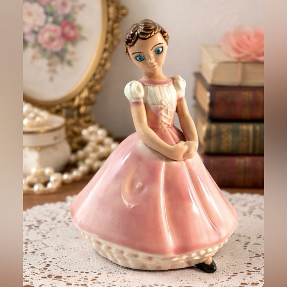 Unbranded Other - Vintage Porcelain Holland Girl In Pink Ball Gown 7” Tall 6” Long